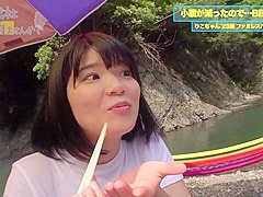 300mium-609　ち◯こを挿入されると、大きな胸をゆっさゆさと揺らして喘ぎまくり