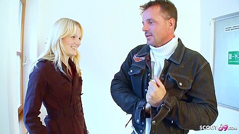 Cute College Girl Pickup And Rough Fuck At Public Hallway