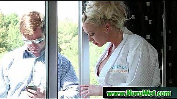 Japanese Masseuse Gives a Full Service Massage 07