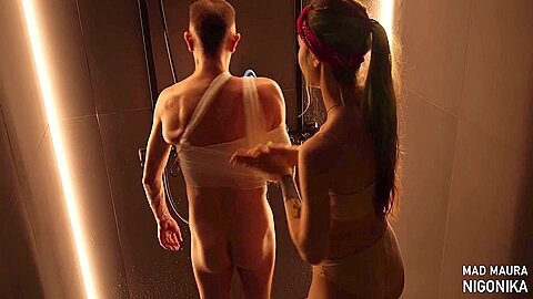 Mad Maura – Helping A Friend Who Is In Trouble Film Nigonika
