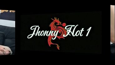 Milf loira gostosa faz o marido de corninho.