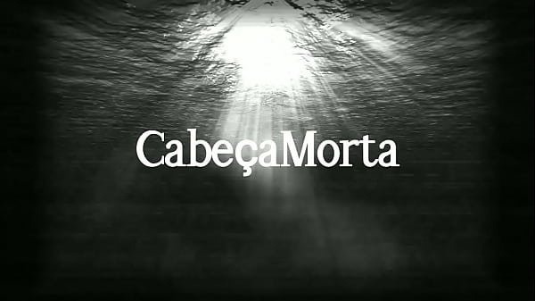 Serviços fantasmagóricos de Monica