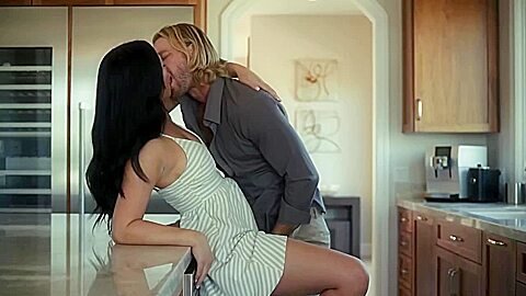 Aphrodisiac And Scarlett Alexiss Boots Trailer