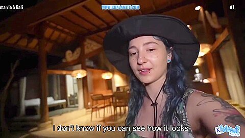 This Guy Screw Her In The Booty In Bali – French Goth Vlog – English Subtitles