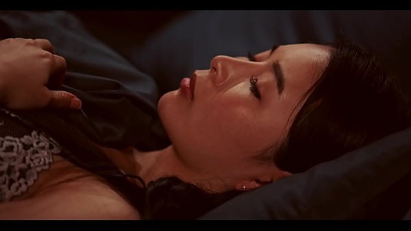 If You let Her In She Will Fuck You – Lesbian Vampire Josephine Jackson Preys on Rikako Katayama